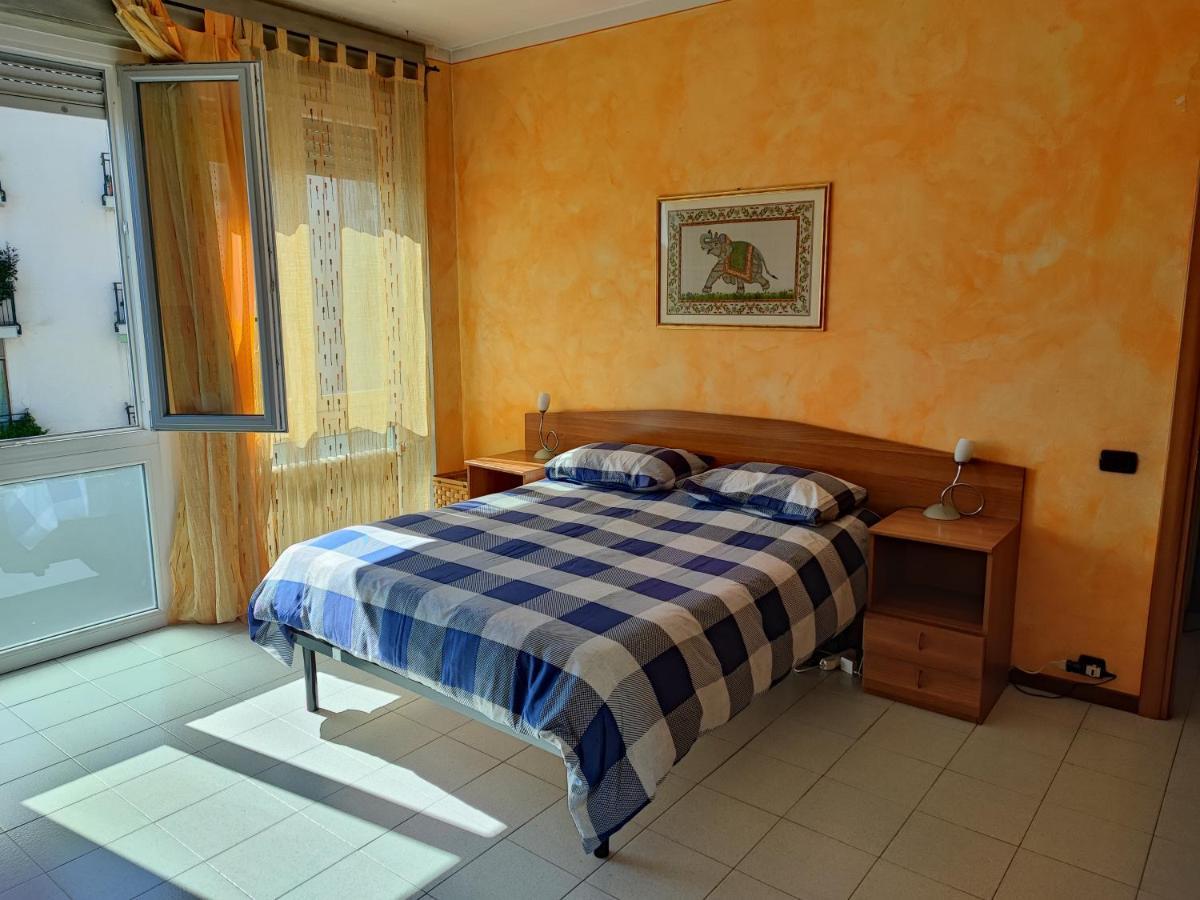 Appartamento Chic Vista Lago - Casa Janis Verbania Extérieur photo